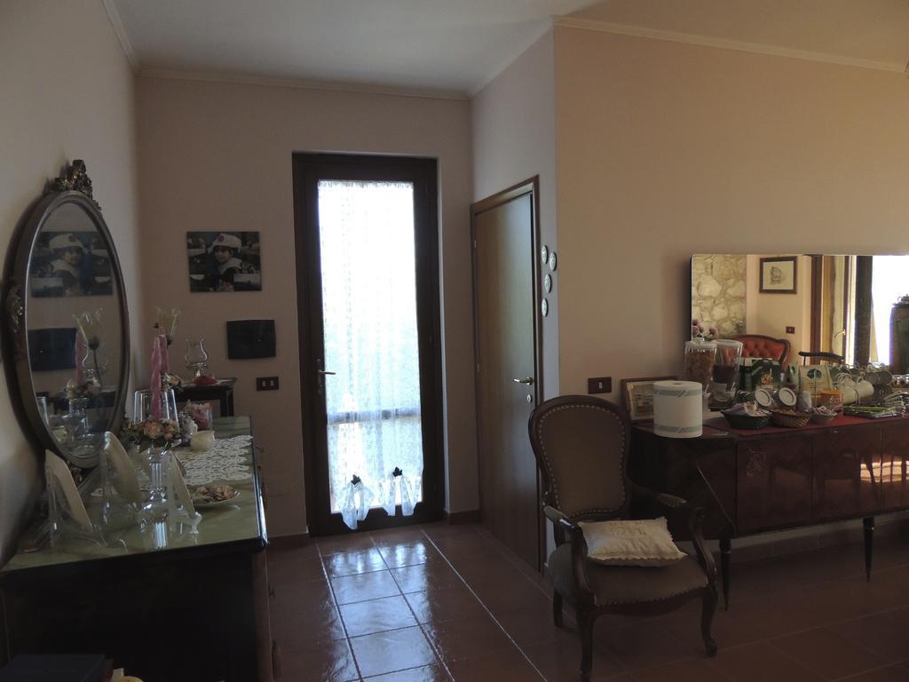 The Oaks Bed and Breakfast Spigno Saturnia Exterior foto